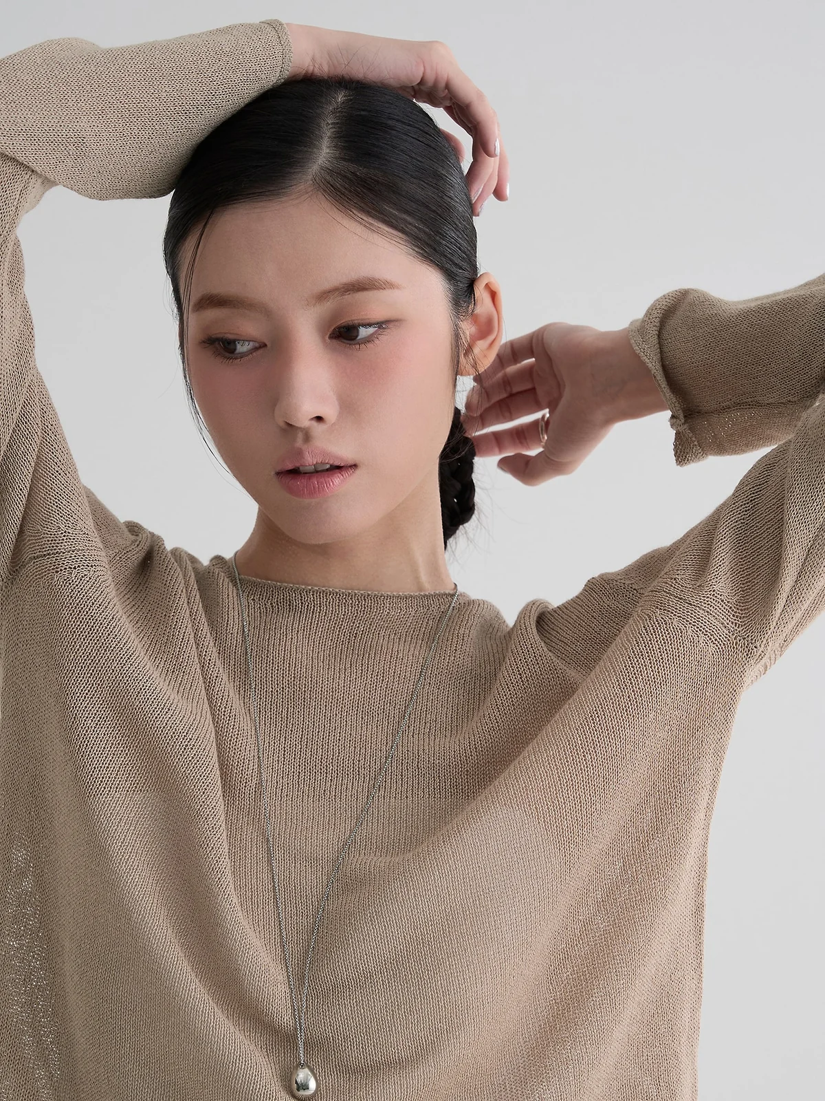 간절기 보트넥 긴소매 풀오버 - 베이지